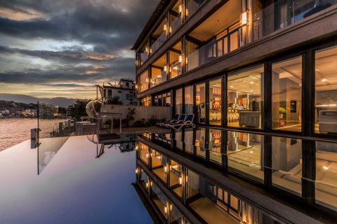 大理苍月琼楼海景酒店