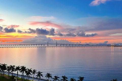 珠海庆华国际大酒店(拱北口岸情侣南路店)