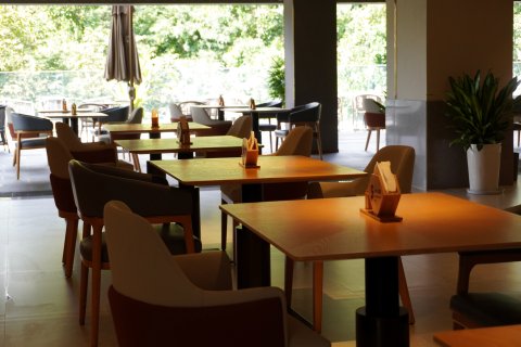 大理石门关温泉酒店