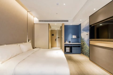 黄山风景区换乘中心汤口亚朵酒店