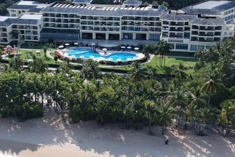 三亚清能丽景海湾酒店