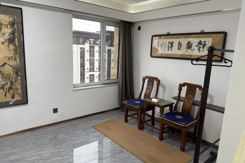 卢龙紫润·域民宿