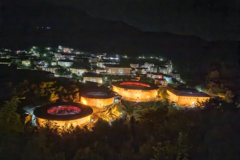 龙岩初溪土楼余庆楼客栈