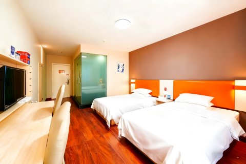 兴度酒店(银川宁夏大学城怀远观光夜市店)