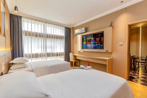 海凡星连锁酒店·智选(久通店)