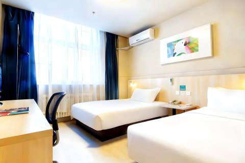 锦江之星(朝阳火车站店)