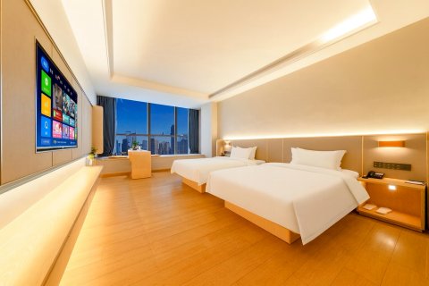 亨利商务酒店(东莞西平地铁站店)