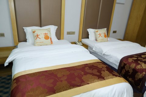 瓮安英杰纳时尚酒店