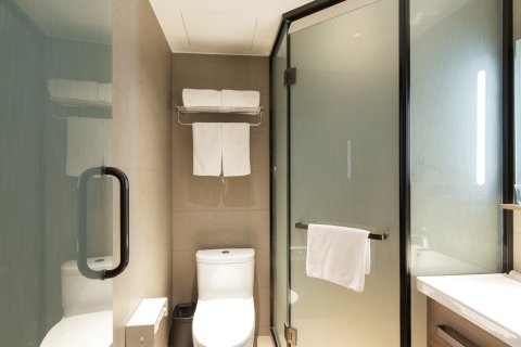 汉庭酒店(烟台北马路万达店)