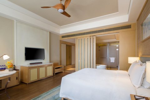 抚仙湖希尔顿酒店