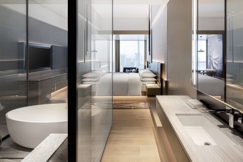 深圳湾万丽酒店