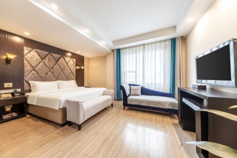 威远鑫宏大酒店