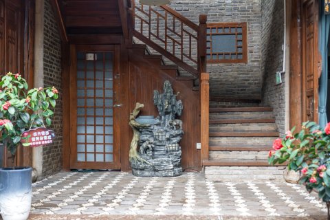 花语梦境·唯美私人品质度假观景庭院(丽江古城四方街店)