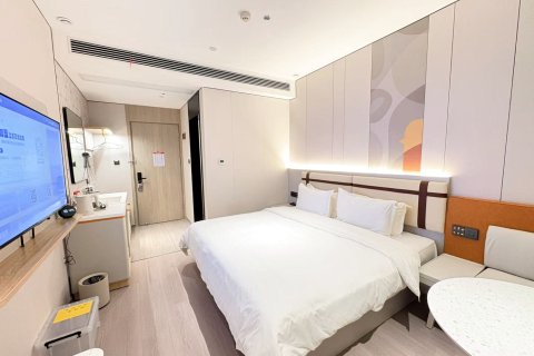 如家酒店·neo(无锡青祁路万达广场店)