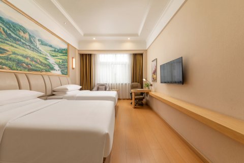 维也纳酒店(孝义万达广场市政府店)