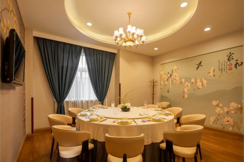 维也纳酒店(孝义万达广场市政府店)