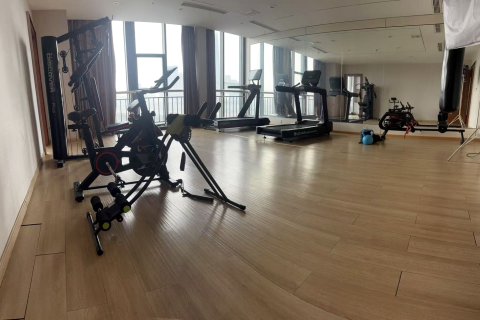 鲁越大酒店(绍兴北站店)