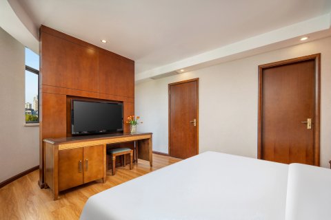 中青旅山水时尚酒店(赤壁新街口商业街店)