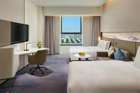 武汉保和皇冠假日酒店