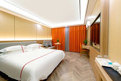 灵湖臻品酒店(临海水云南路店)