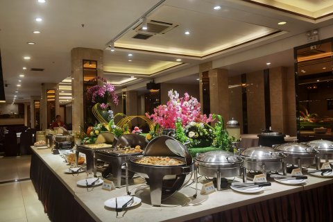 锦怡假日大酒店(桂林站象鼻山店)