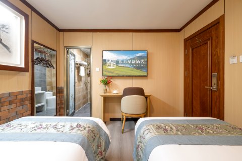 东方圣达文化酒店(北京南锣鼓巷什刹海地铁站店)