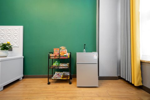 得源酒店(平顶山宝丰龙兴北路店)