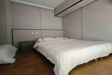 贰肆贰公寓（广州上下九步行街华林寺地铁站店）