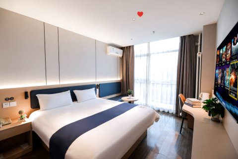 驿家365连锁酒店(石家庄中山西路万象城地铁站店)