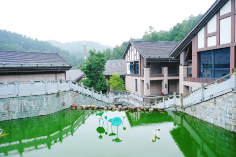 息烽南山天沐温泉酒店