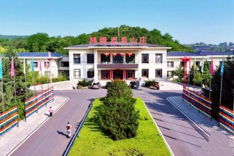 大连鸿缘温泉山庄