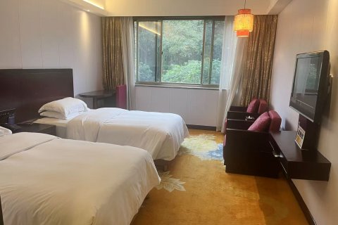 杭州昆龙度假村(西湖风景名胜区灵隐店)