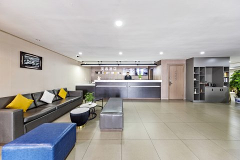 莫泰酒店(拉萨布达拉宫大昭寺广场店)