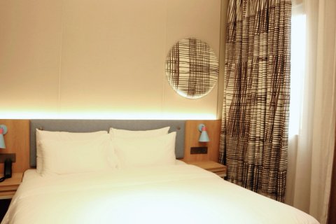 如家酒店(苍南江湾路店)