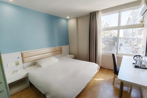 和沐霖连锁酒店(启东客运站店)