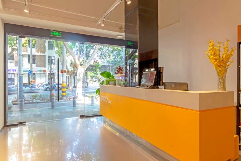 布丁严选酒店(西安小寨大雁塔店)