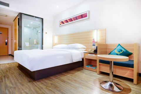 城市便捷酒店(高州沿江东路店)