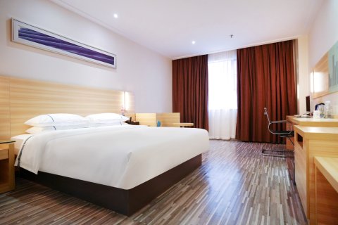 城市便捷酒店(高州沿江东路店)