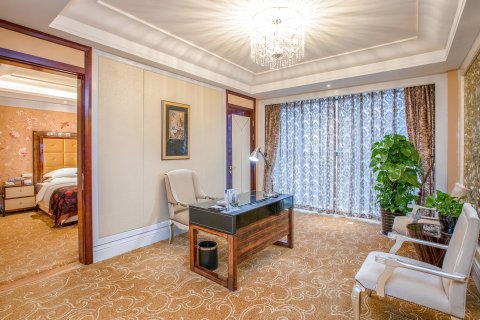 兴义富康国际酒店(桔山广场梦乐城购物中心店)