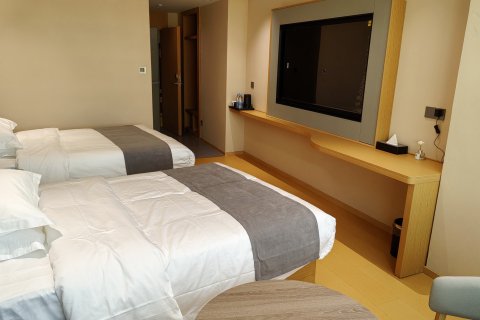 平凉陇东明珠宾馆(甘肃医学院体育公园店)