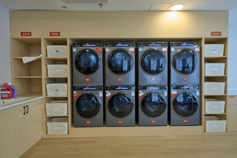 中凯国际酒店(龙岩万达广场店)