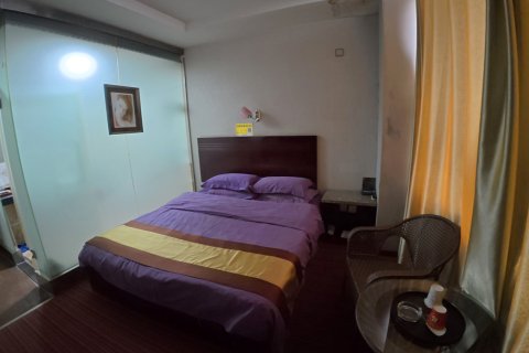 阿拉尔兴隆商务宾馆