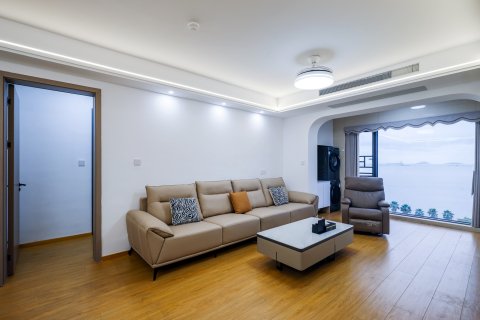 斯维登度假公寓(龙海招商卡达凯斯店)