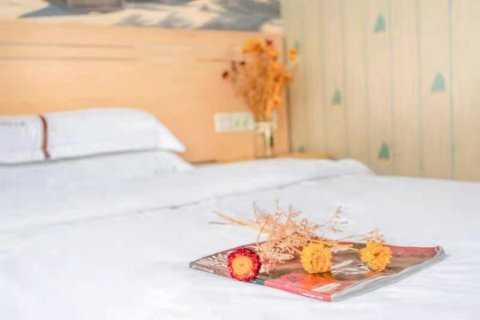 简悦之家精致酒店(都江堰景区店)