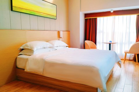 美豪假日(佛山清晖园顺德欢乐海岸PLUS店)