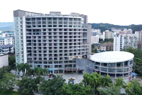 五指山乐福假日酒店