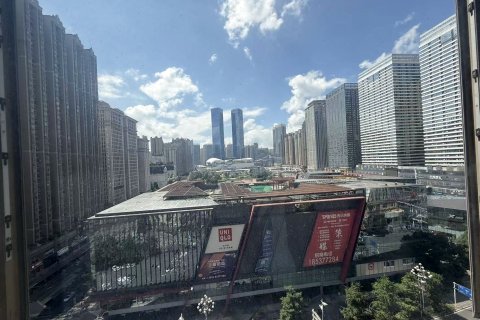 贵阳格融酒店(花果园购物中心松花路地铁站店)