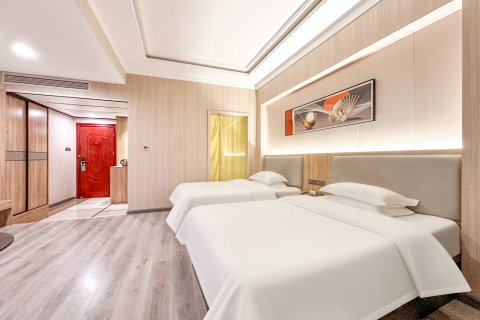 凯华大酒店 (市政广场神冠购物商城店)