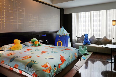 沈阳太阳狮万丽酒店