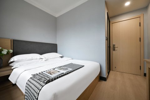 宜朵酒店（滨河公园龙山路店）